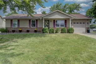 4 Vanguard Dr, Saint Peters, MO 63376 - Photo 1