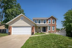 15 Barrington Dr, Saint Peters, MO 63376 - Photo 1