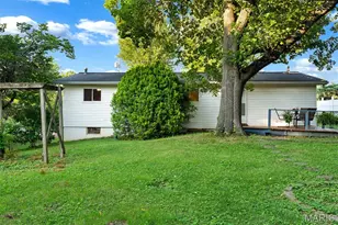 1757 Engle Dr, Arnold, MO 63010 - Photo 17