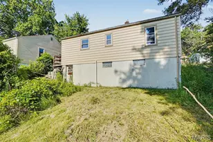 10068 Stimson Dr, Saint Louis, MO 63137 - Photo 19