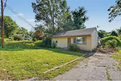 10068 Stimson Drive, Saint Louis, MO 63137 - Photo 3