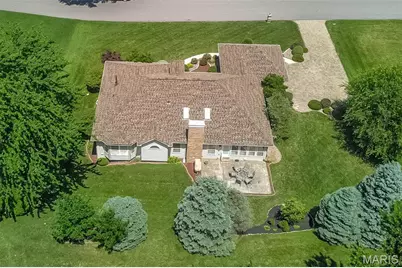 73 Gillette Field Close, Saint Charles, MO 63304 - Photo 3