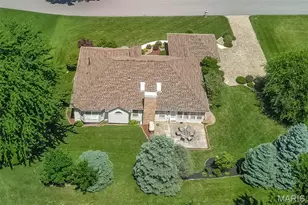 73 Gillette Field Close, Saint Charles, MO 63304 - Photo 3