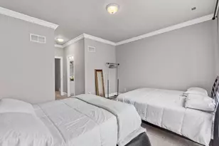 360 Laduemont Dr, Saint Louis, MO 63141 - Photo 53