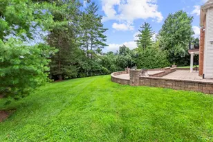 360 Laduemont Dr, Saint Louis, MO 63141 - Photo 11
