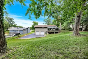 12034 Debonnaire Dr, Saint Louis, MO 63146 - Photo 41