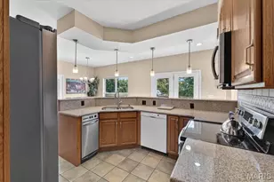 4551 Kerth Forest Dr, Saint Louis, MO 63128 - Photo 21
