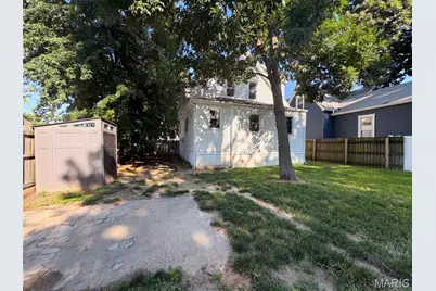 415 N 4th Street, Saint Charles, MO 63301 - Photo 5