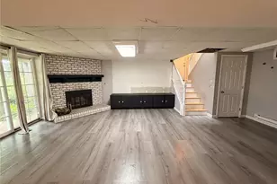 1515 Shadow Ln, Saint Charles, MO 63303 - Photo 17