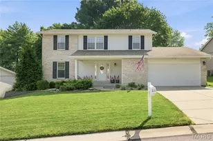 23 Raintree Ct, Saint Peters, MO 63376 - Photo 1