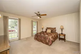 12050 Charwick Dr, Saint Louis, MO 63128 - Photo 13