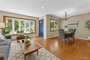 219 Sunningwell Dr, Webster Groves, MO 63119 - Photo 3