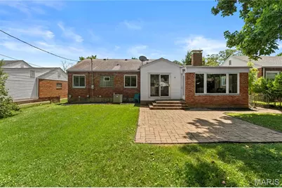 219 Sunningwell Drive, Webster Groves, MO 63119 - Photo 31