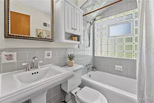 219 Sunningwell Dr, Webster Groves, MO 63119 - Photo 23