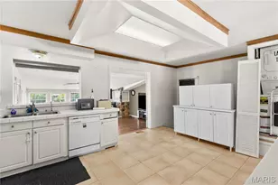 85 Susan Dr, Saint Charles, MO 63301 - Photo 7