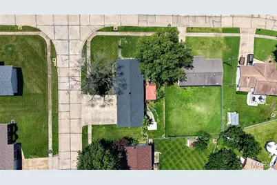 1496 El Camino Drive, Florissant, MO 63031 - Photo 5