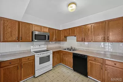 17081 Sandalwood Creek Drive, Wildwood, MO 63038 - Photo 21