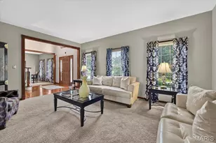 2259 Sycamore Dr, Chesterfield, MO 63017 - Photo 3