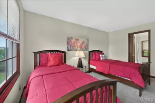 2259 Sycamore Dr, Chesterfield, MO 63017 - Photo 9