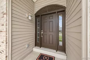 214 Charging Bear Dr, Wentzville, MO 63385 - Photo 7