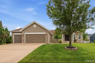 214 Charging Bear Dr, Wentzville, MO 63385 - Photo 1