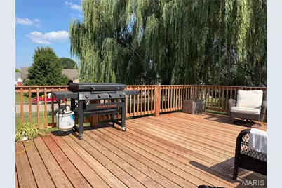 250 Derek Drive, Hawk Point, MO 63349 - Photo 13