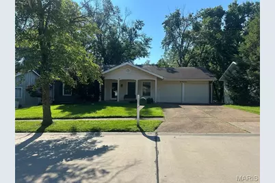 808 Dinard Drive, Ballwin, MO 63021 - Photo 1