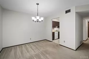 148 Cumberland Pk Ct, Ballwin, MO 63011 - Photo 11