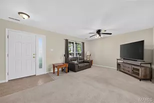 916 Carpathian Dr, Lake Saint Louis, MO 63367 - Photo 11