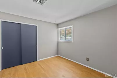 12 Country Lane, Florissant, MO 63033 - Photo 15