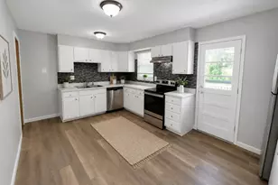 1800 Bobbinray Ave, Florissant, MO 63031 - Photo 11