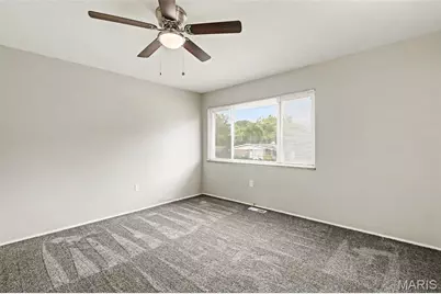 2640 Suffolk Place, Florissant, MO 63033 - Photo 11