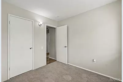 2640 Suffolk Place, Florissant, MO 63033 - Photo 13