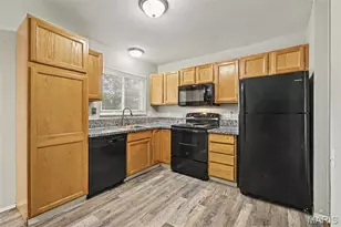 2640 Suffolk Pl, Florissant, MO 63033 - Photo 5