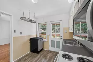 7017 Deerpath Dr, Unincorporated, MO 63123 - Photo 13
