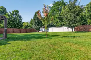 2815 Birch Tree Dr, Saint Charles, MO 63301 - Photo 33