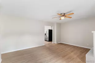 8033 Amherst Ave, University City, MO 63130 - Photo 9