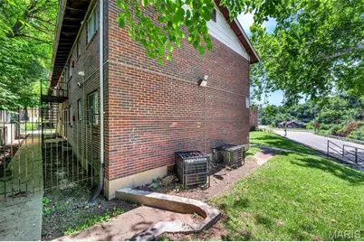 245 Chambers Road, Riverview, MO 63137 - Photo 57