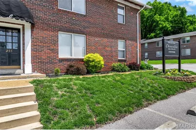 245 Chambers Road, Riverview, MO 63137 - Photo 35