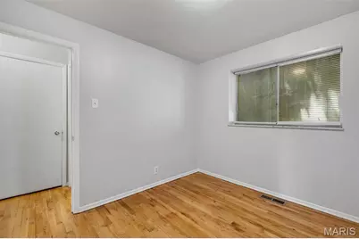 245 Chambers Road, Riverview, MO 63137 - Photo 19