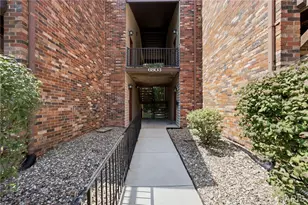 6803 Cottage Grove Ln, Oakville, MO 63129 - Photo 9