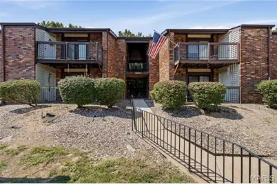 6803 Cottage Grove Lane #F, Oakville, MO 63129 - Photo 7
