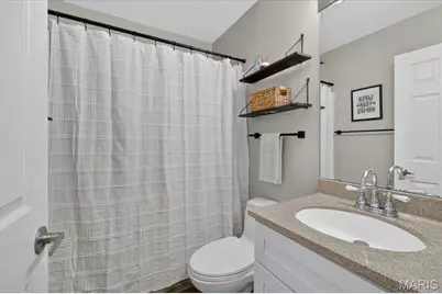 1663 E Swan Circle, Saint Louis, MO 63144 - Photo 21