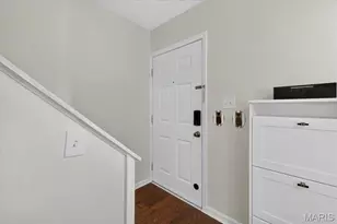 1663 E Swan Cir, Saint Louis, MO 63144 - Photo 5