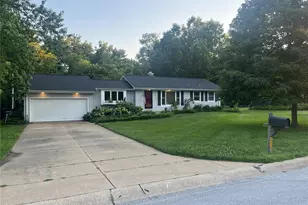 200 Brookside Ln, Ballwin, MO 63021 - Photo 1