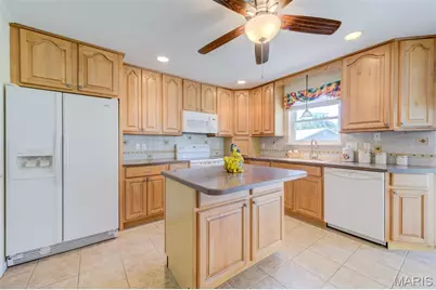 3017 Valley Vista Drive, Saint Peters, MO 63376 - Photo 9