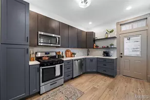 4058 Phillips Ave, Saint Louis, MO 63116 - Photo 7