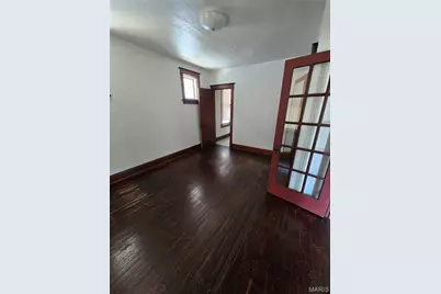 4065 Schiller Place, Saint Louis, MO 63116 - Photo 5