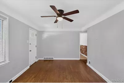 5658 Leverette Avenue, Saint Louis, MO 63136 - Photo 9