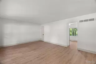 6705 Village Square Dr, Hazelwood, MO 63042 - Photo 3